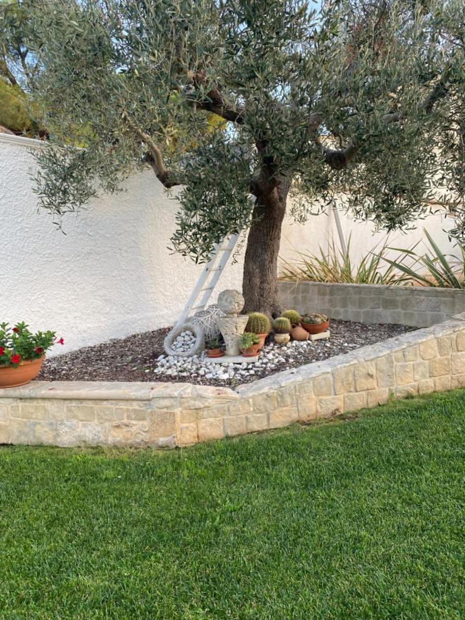 Villa Trulli Del Relax Castellana Grotte Exterior foto